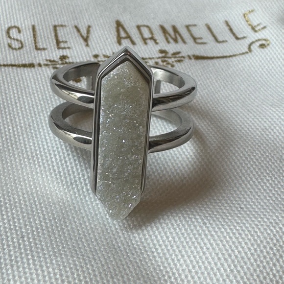 Kinsley Armelle Silver Ring with Textured Quartz Stone - Picture 3 of 4